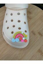 هدیه مفهومی  کراکس Crocs با کد bluerainbow