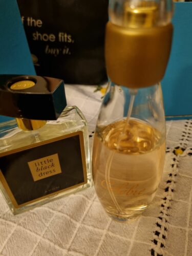 عطر زنانه آوون Avon اورجینال K.Deposu5df0d4f85 photo review