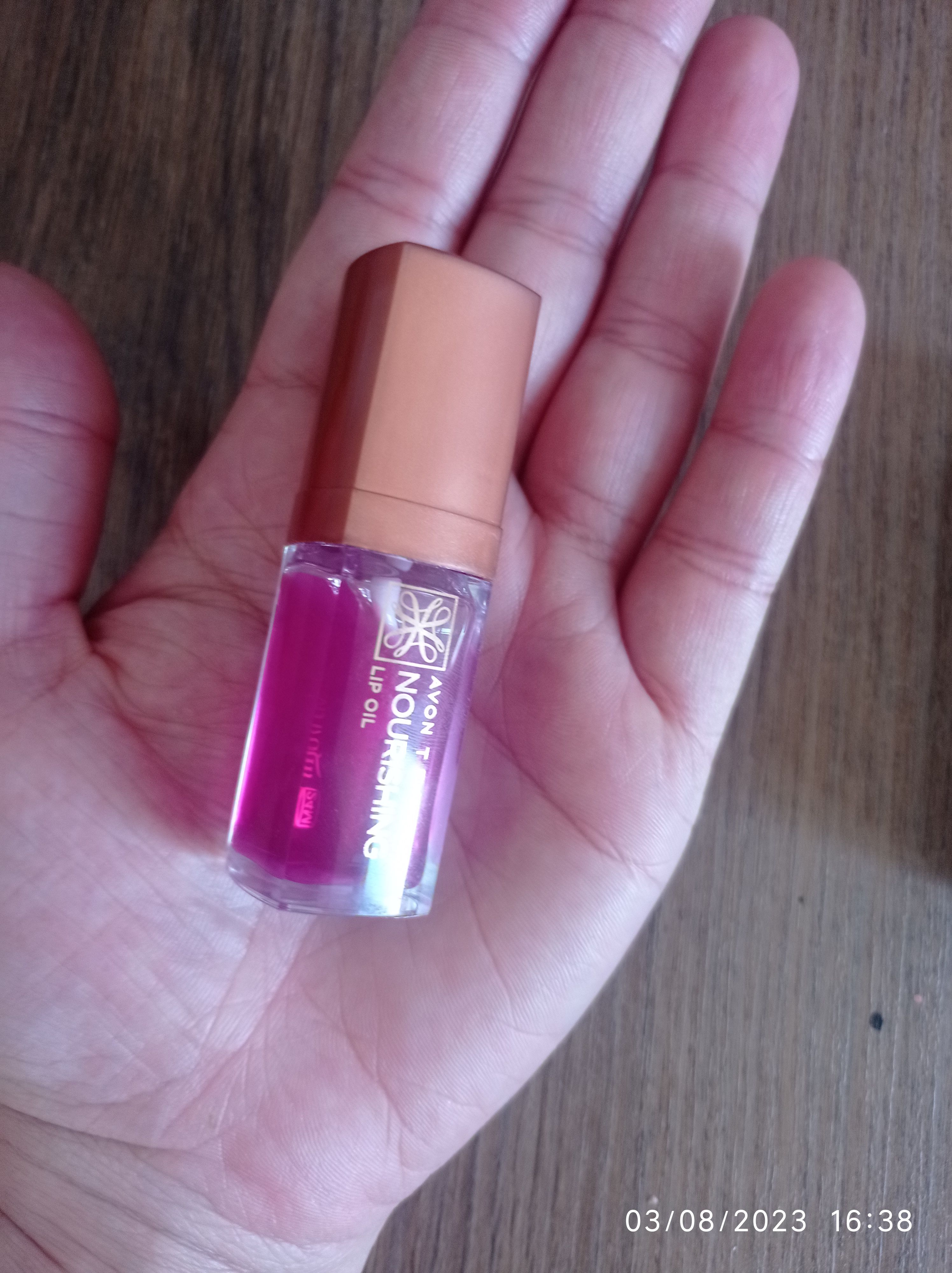 رژ لب  آوون Avon اورجینال K.DEPOSU4D0S25D photo review