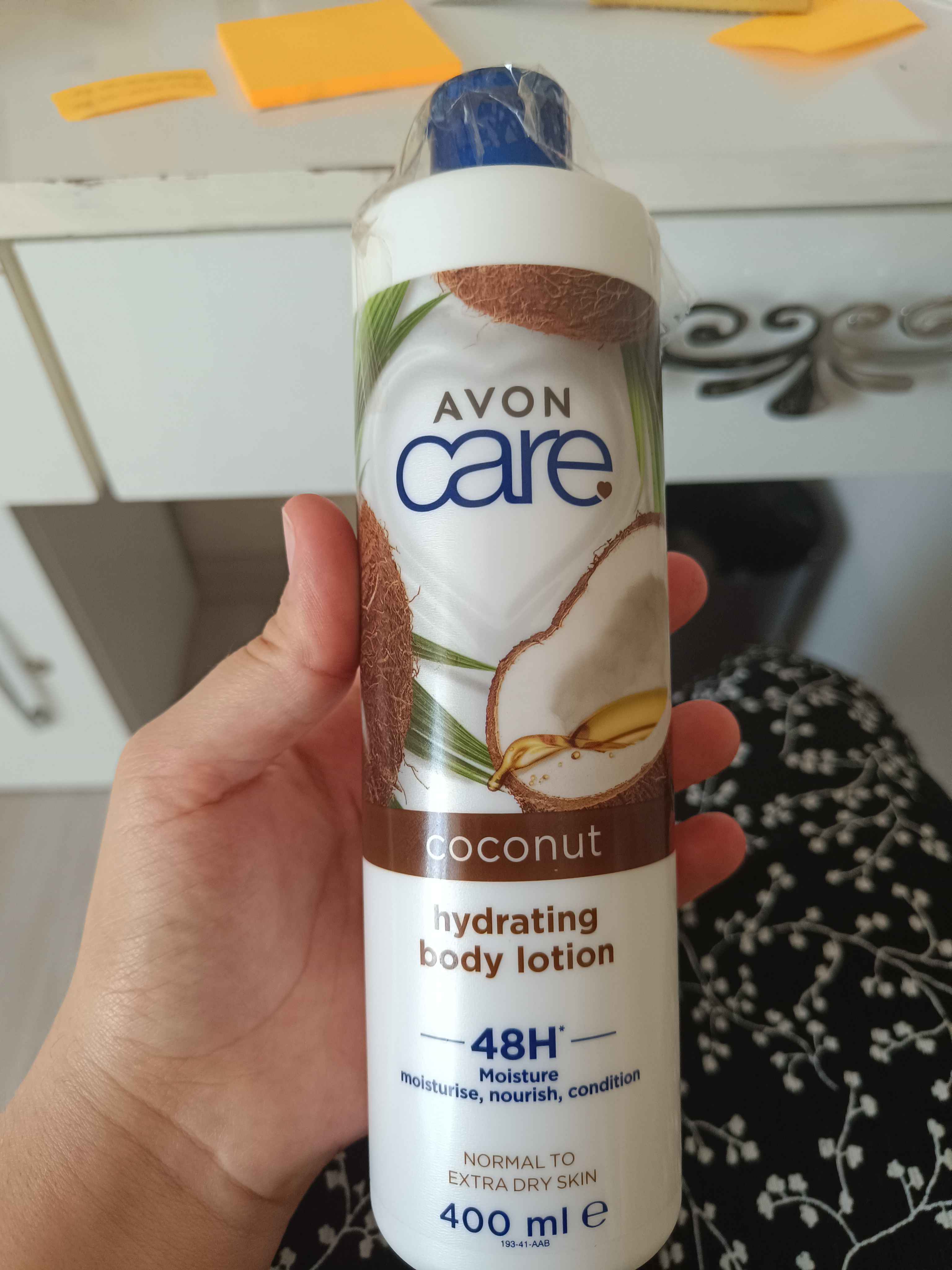 روغن نارگیل  آوون Avon اورجینال KREM2097 photo review