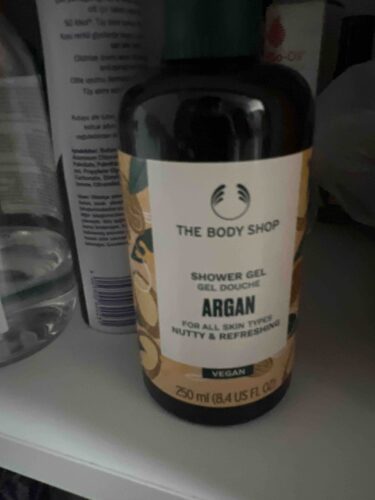 ژل و کرم دوش زنانه بادی شاپ THE BODY SHOP اورجینال D-97563 photo review