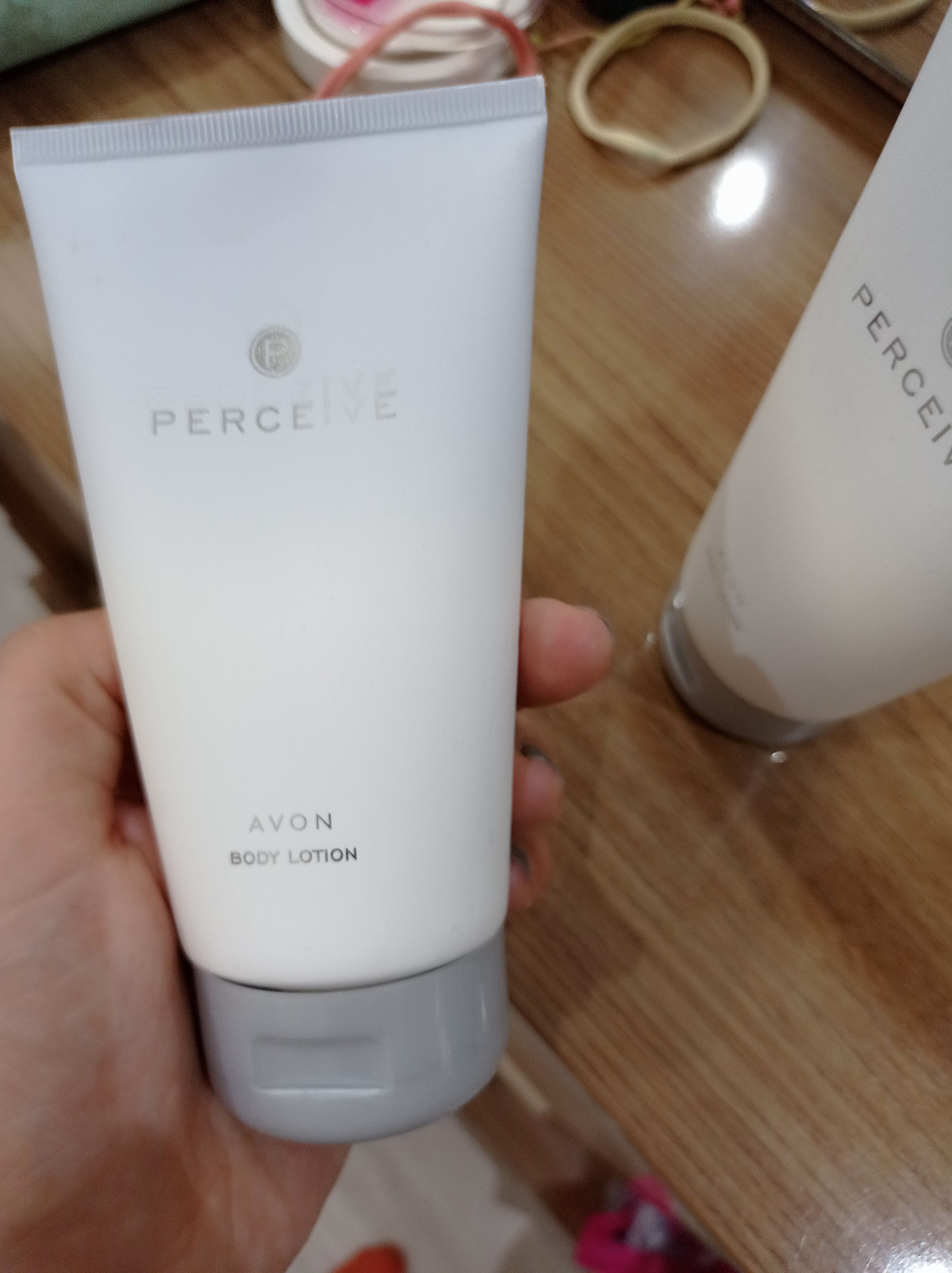 ست مراقبت از پوست  آوون Avon اورجینال KREM0004-3 photo review