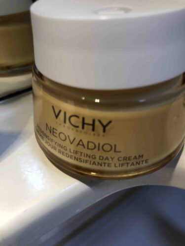 کرم صورت  ویشی Vichy اورجینال VCHY-170 photo review