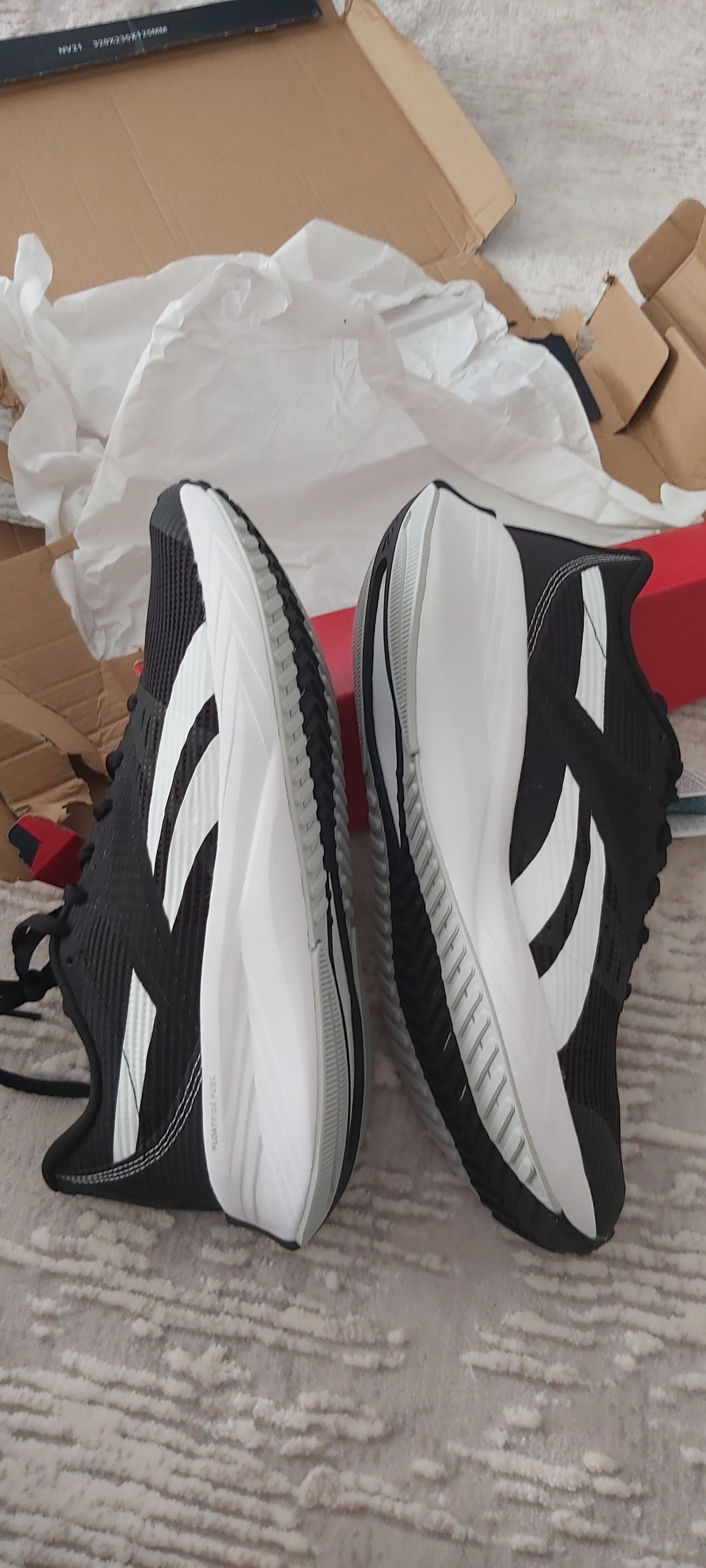 کتانی تمرین و دویدن مردانه ریبوک Reebok اورجینال 5003010665 photo review