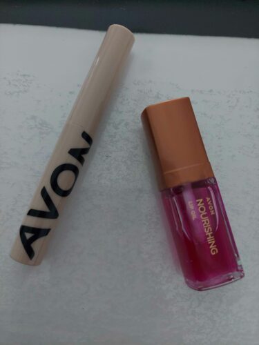 کرم و لایه بردار لب  آوون Avon اورجینال MPACK5094 photo review