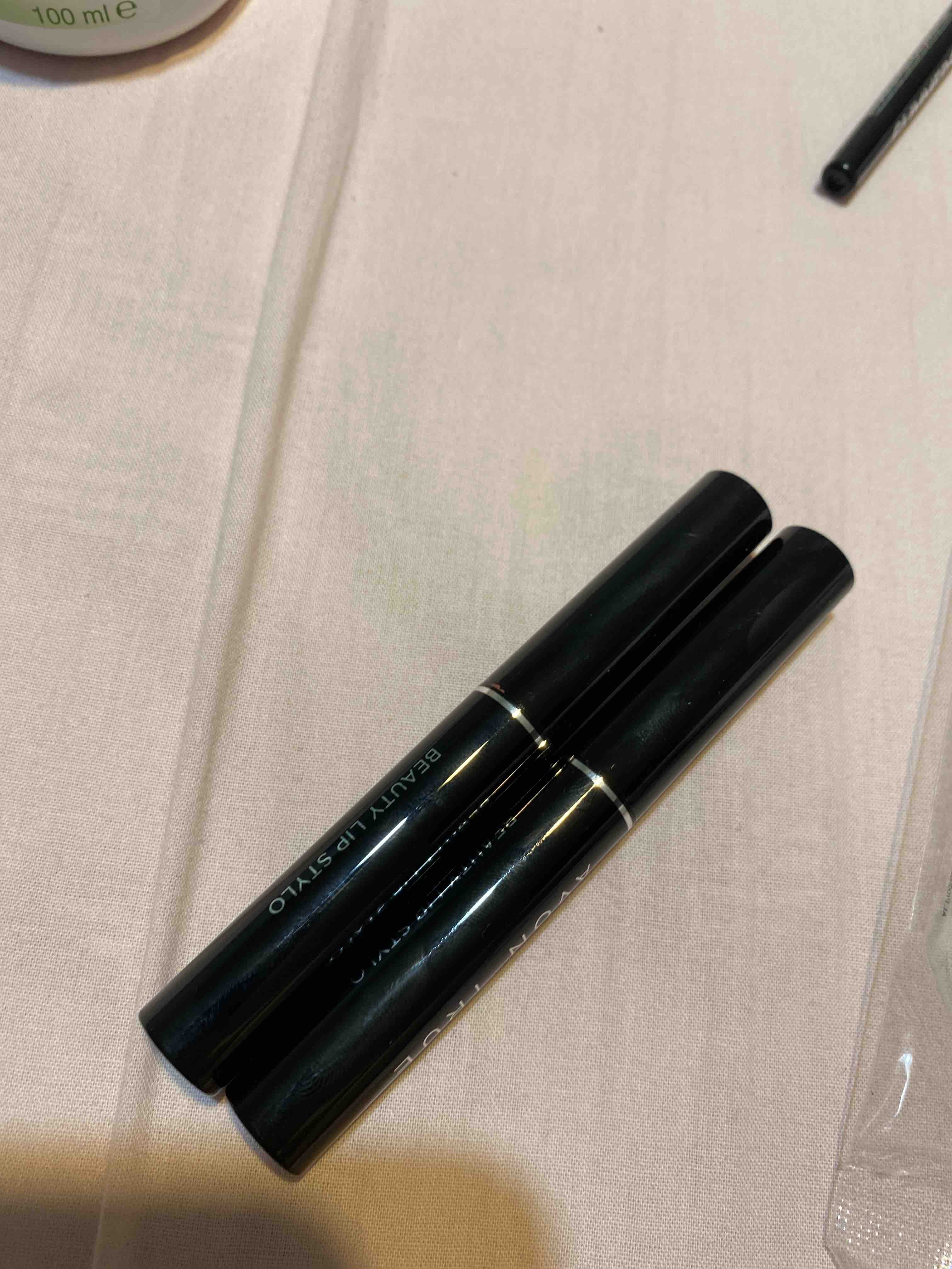 رژ لب  آوون Avon اورجینال MPACK5071 photo review