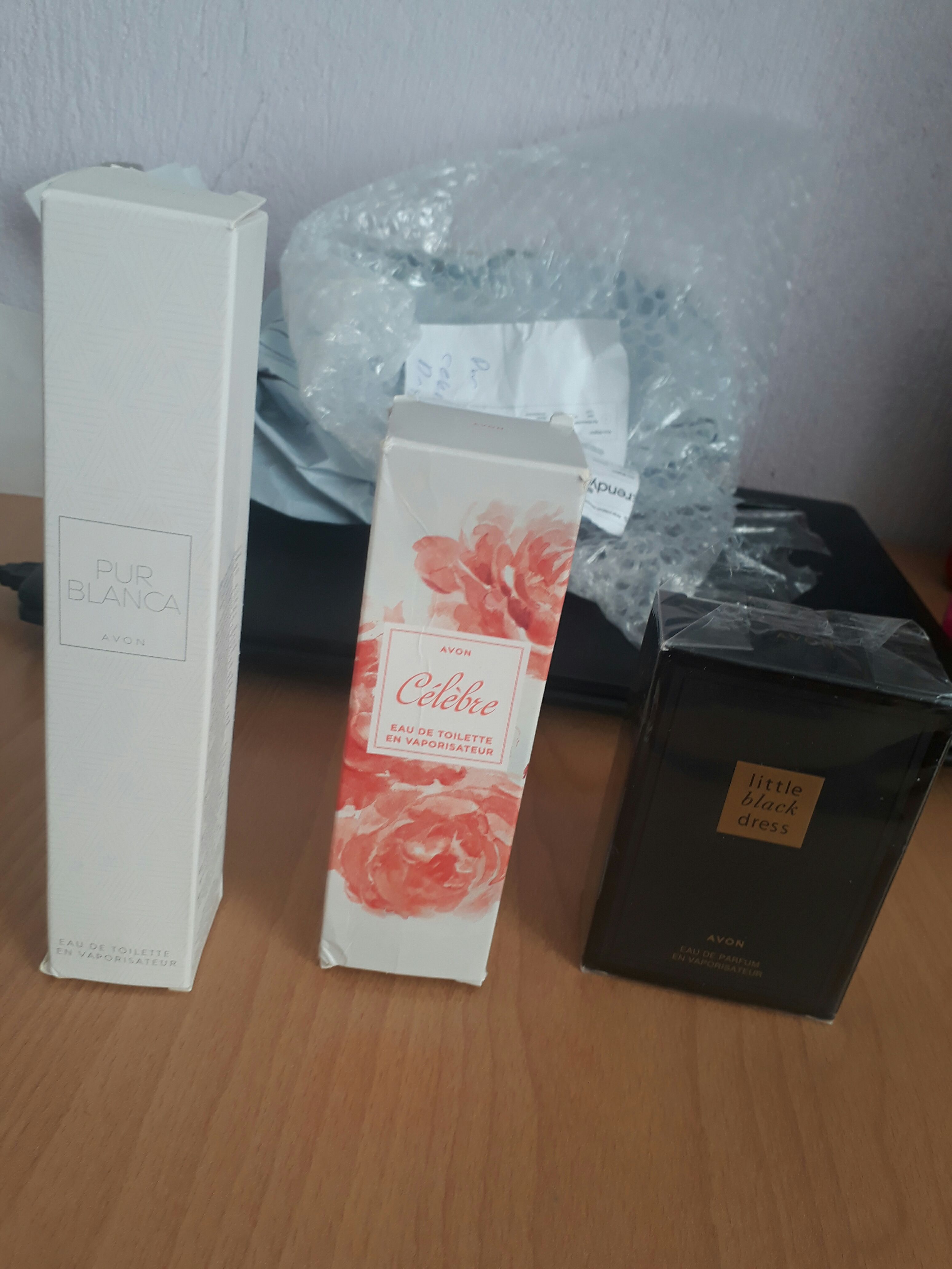 عطر زنانه آوون Avon اورجینال 3LÜSET photo review