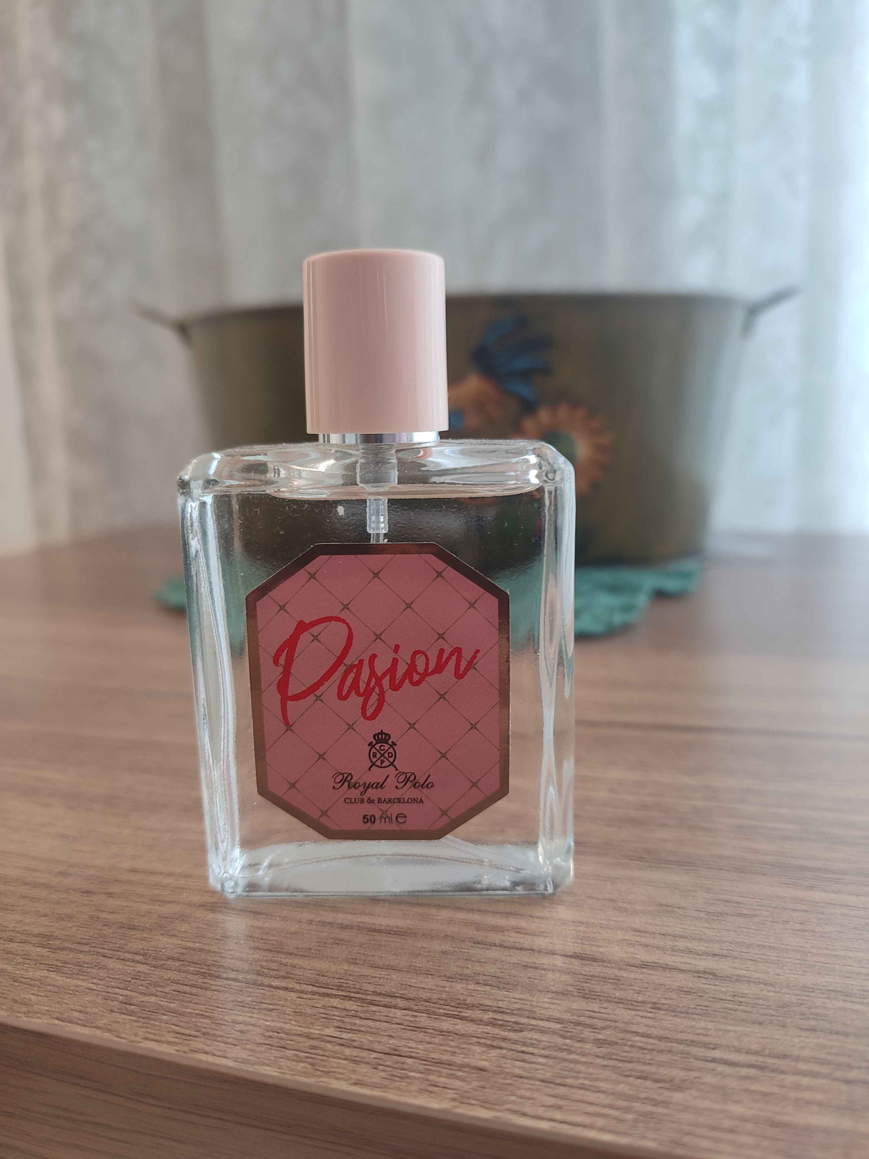 عطر زنانه باشگاه سلطنتی دپولو بارسلونا اورجینال RPCN0007 photo review