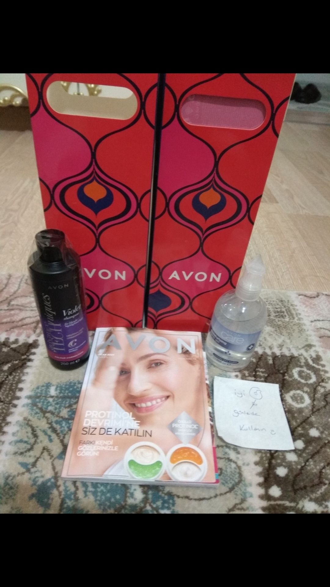 عطر زنانه آوون Avon اورجینال 2222222 photo review