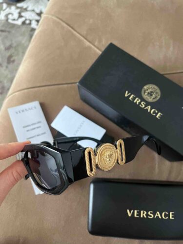 عینک آفتابی زنانه ورساچه Versace اورجینال VE4361 GB187Z photo review