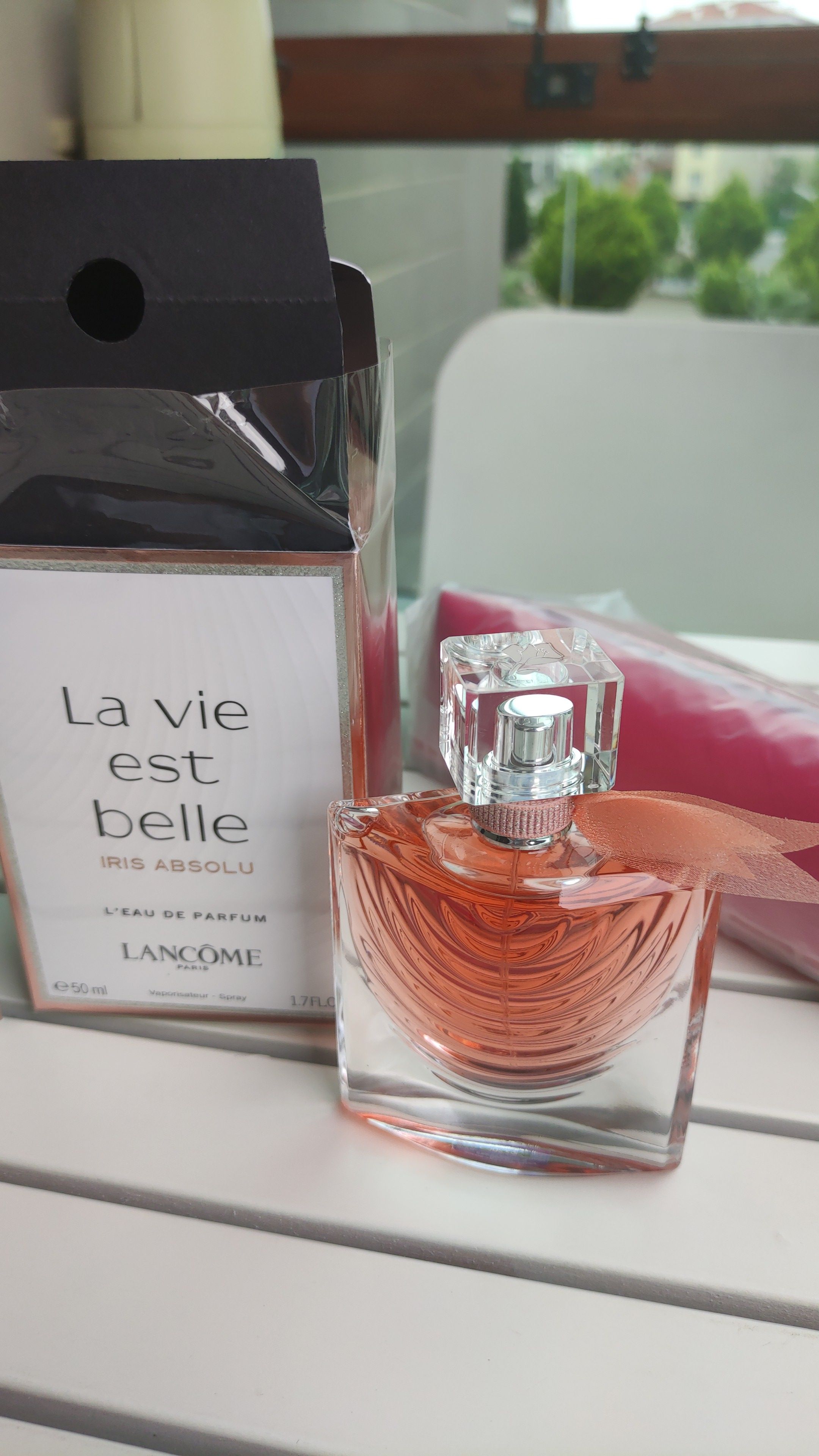 عطر زنانه لانکوم Lancome اورجینال LE222800 photo review