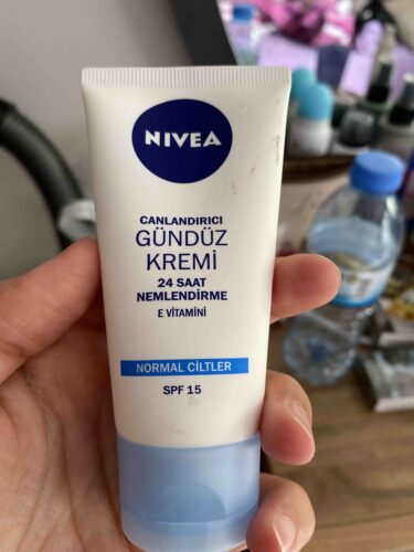 کرم صورت زنانه – مردانه نیووا NIVEA اورجینال 81152-08200-20 photo review