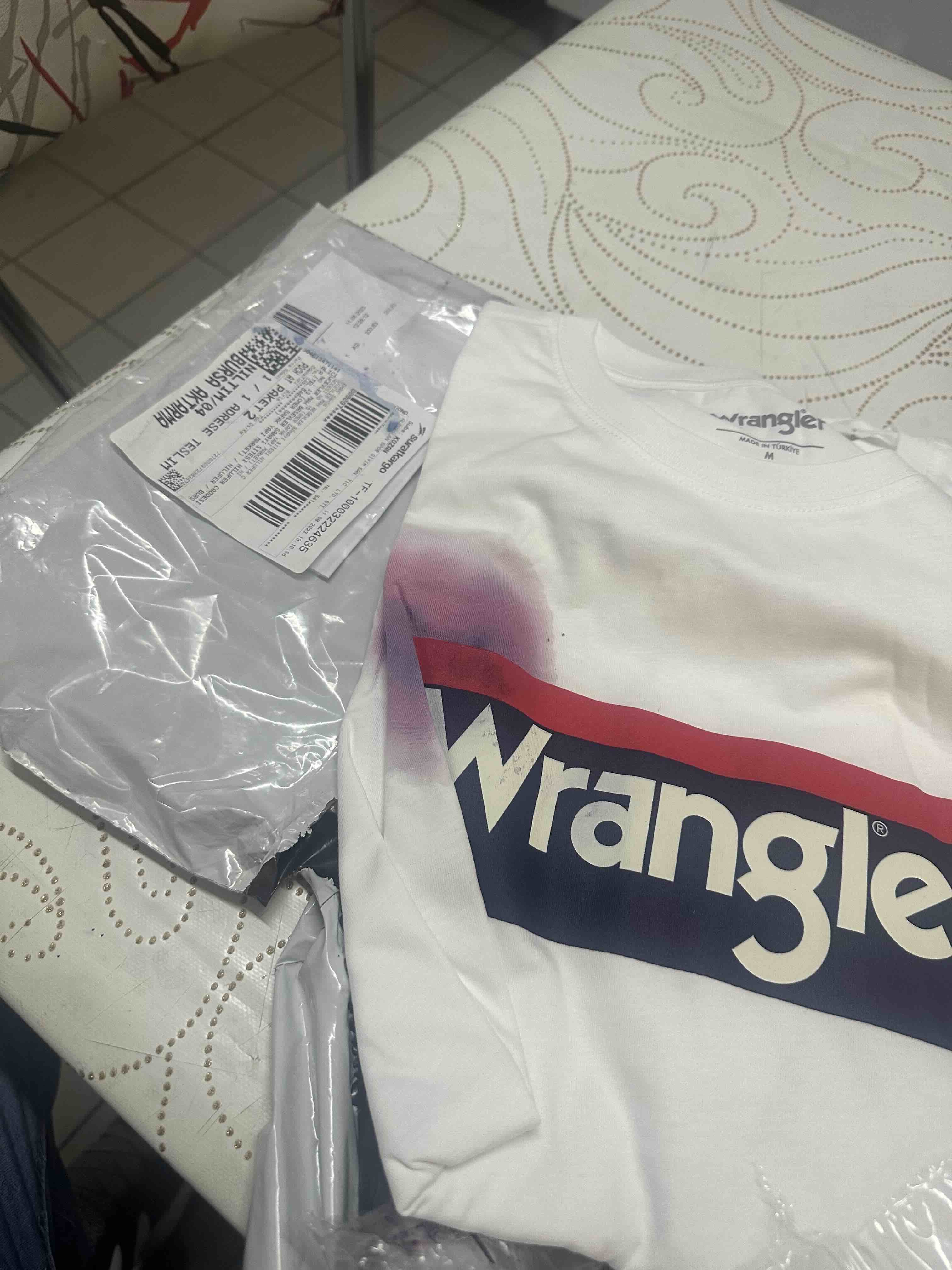 تیشرت مردانه رانگلر Wrangler اورجینال W7H4 photo review