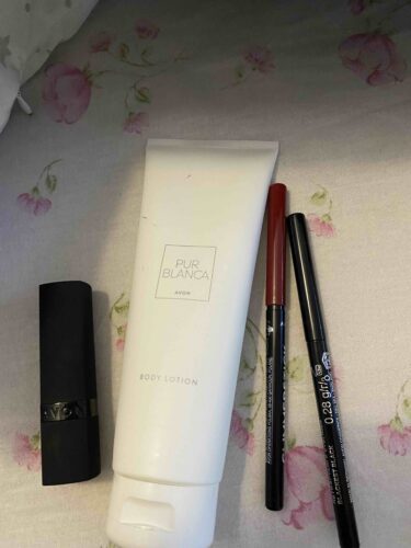 مداد لب  آوون Avon اورجینال RUJ0101 photo review