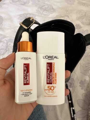 ست مراقبت از پوست زنانه – مردانه لورآل پاریس L'Oreal Paris اورجینال PKTRVTLFTCVTUVKRM photo review