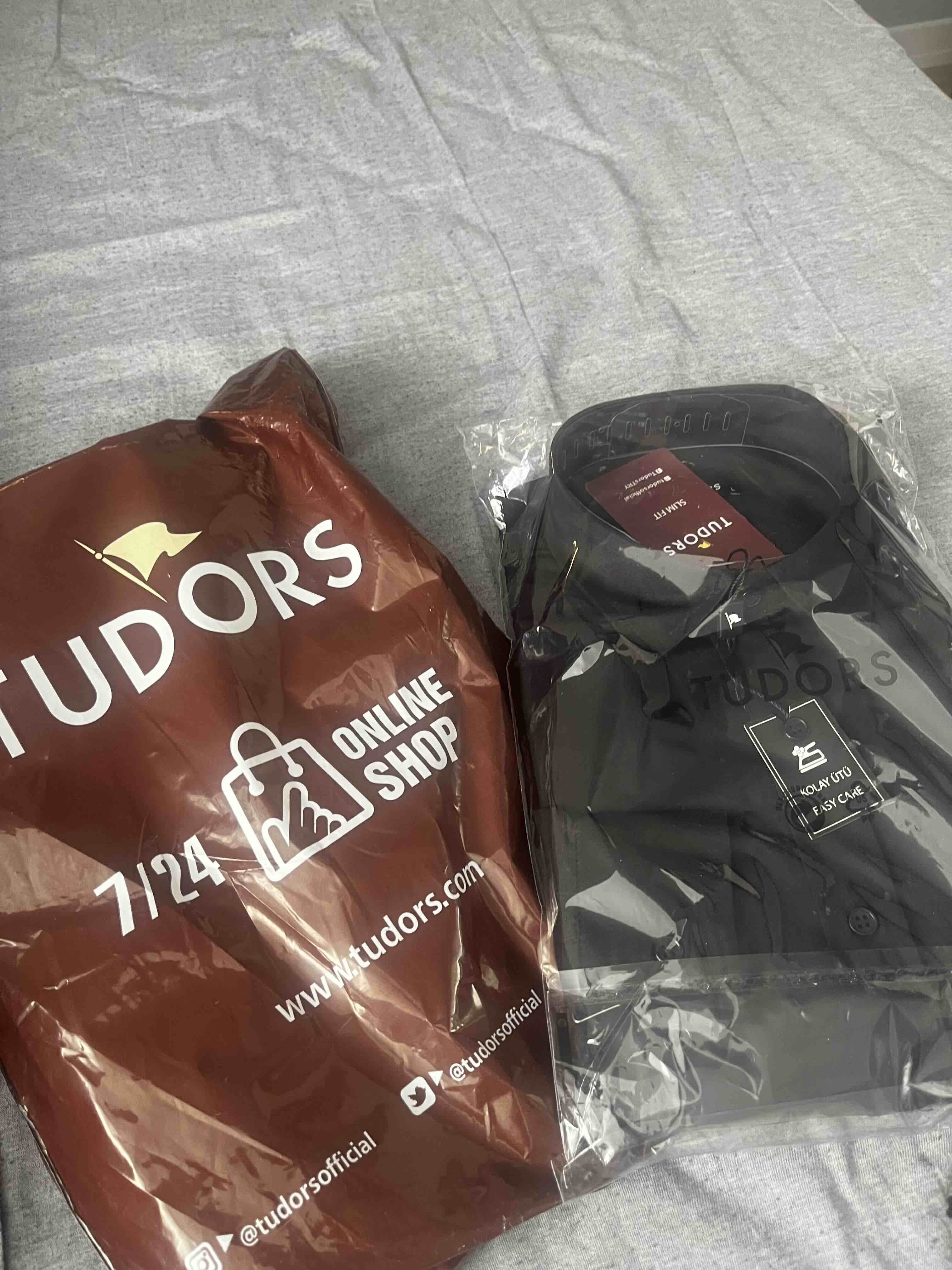 پیراهن مردانه تیودورس Tudors اورجینال DR220054-01 photo review