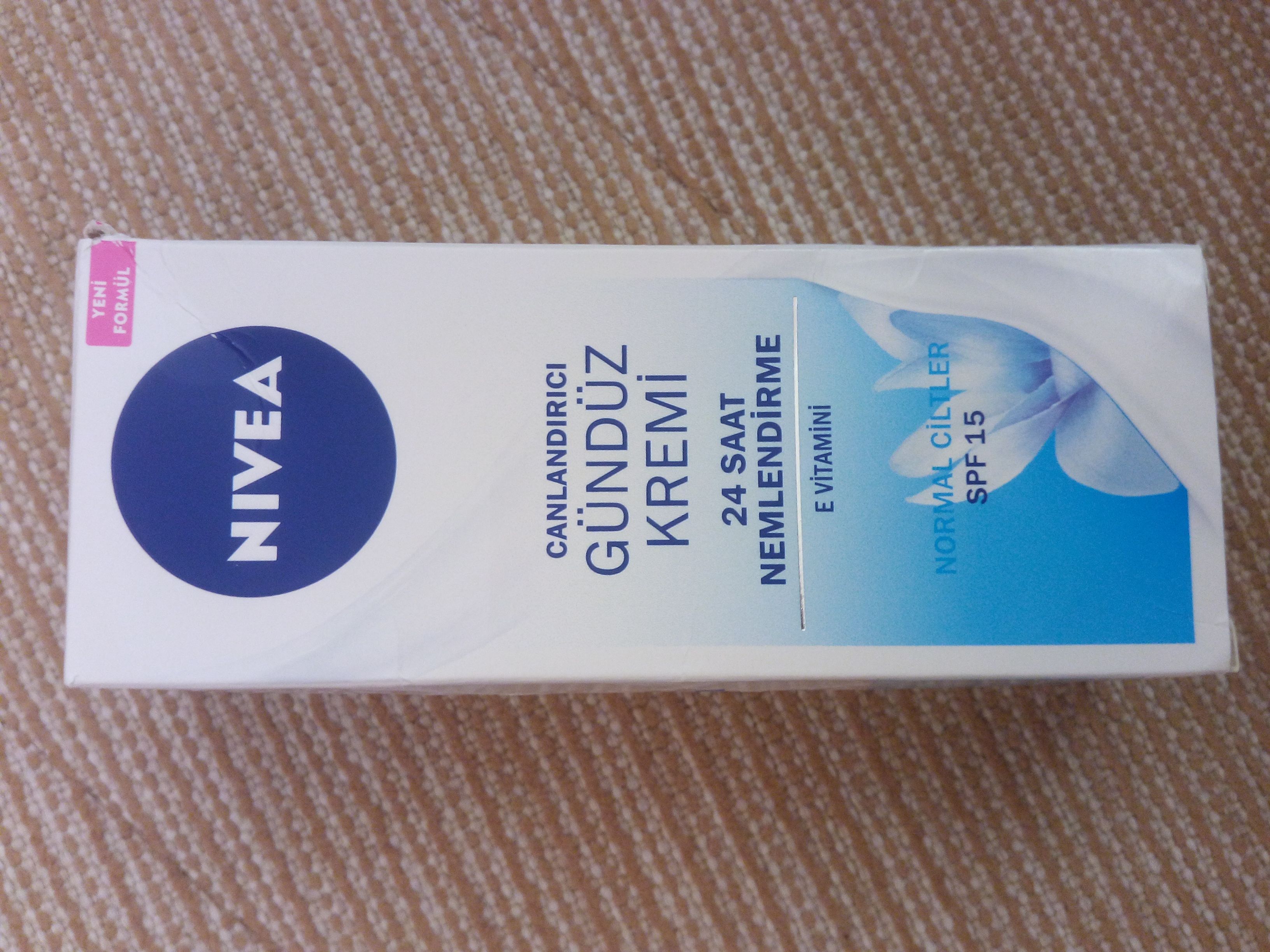 کرم صورت زنانه – مردانه نیووا NIVEA اورجینال 81152-08200-20 photo review