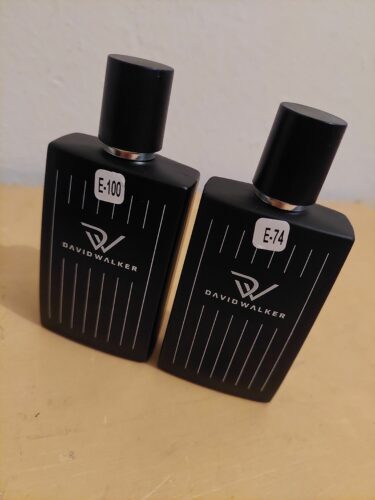 عطر مردانه دیوید واکر David Walker اورجینال E-074 DW 50 photo review