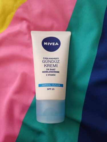 کرم صورت زنانه – مردانه نیووا NIVEA اورجینال 81152-08200-20 photo review