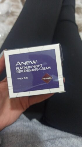 کرم صورت  آوون Avon اورجینال KREM2543 photo review