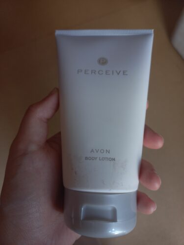 ست مراقبت از پوست  آوون Avon اورجینال KREM0004-3 photo review