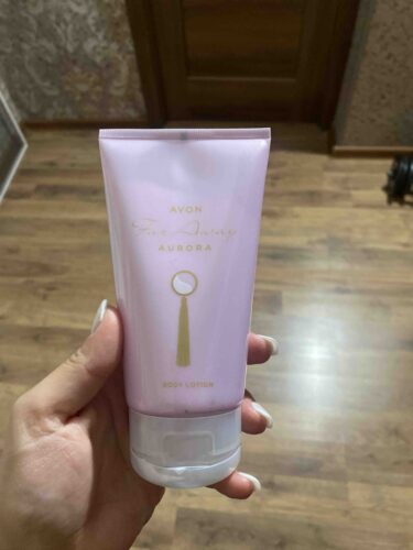 کرم بدن  آوون Avon اورجینال 1225368 photo review