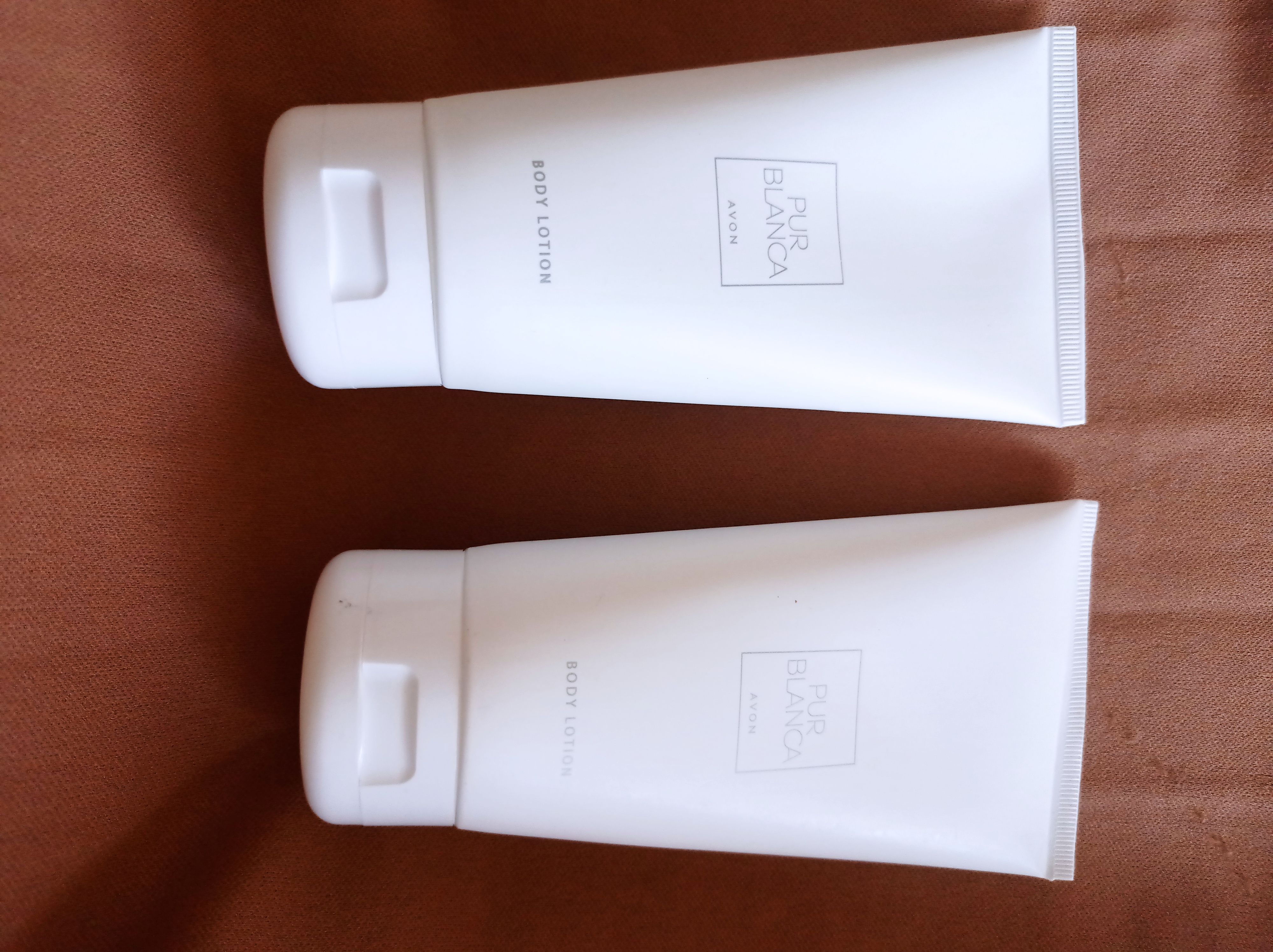 ست مراقبت از پوست  آوون Avon اورجینال KREM0003-2 photo review