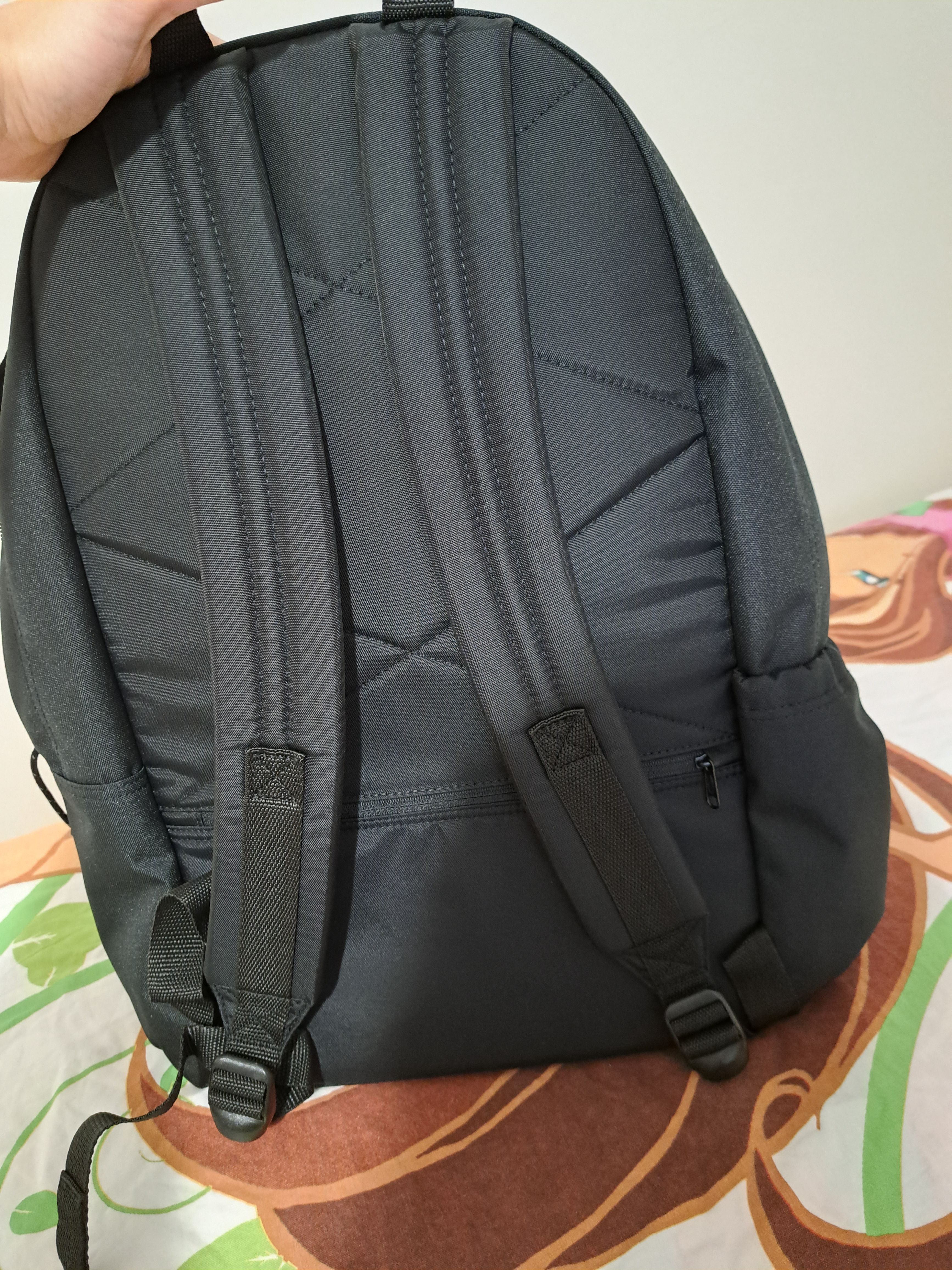 کوله پشتی زنانه استپک Eastpak اورجینال EK0A5B7Y-008 photo review