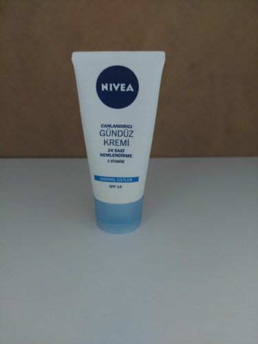 کرم صورت زنانه – مردانه نیووا NIVEA اورجینال 81152-08200-20 photo review