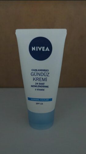 کرم صورت زنانه – مردانه نیووا NIVEA اورجینال 81152-08200-20 photo review