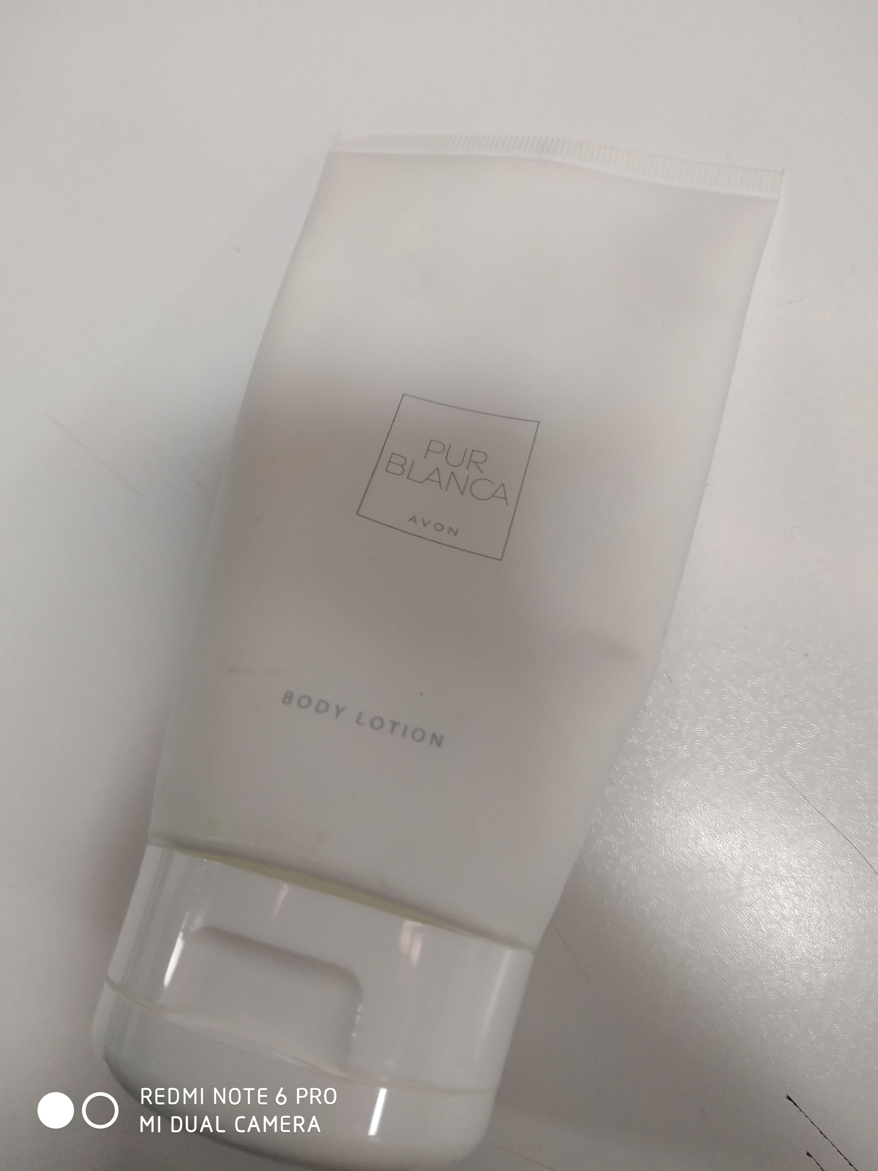 کرم بدن  آوون Avon اورجینال KREM0003 photo review