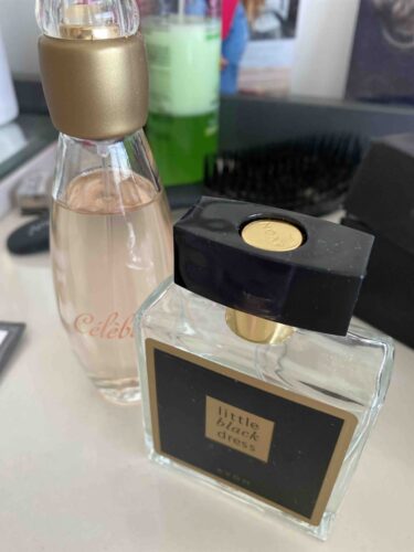 عطر زنانه آوون Avon اورجینال K.Deposu5df0d4f85 photo review