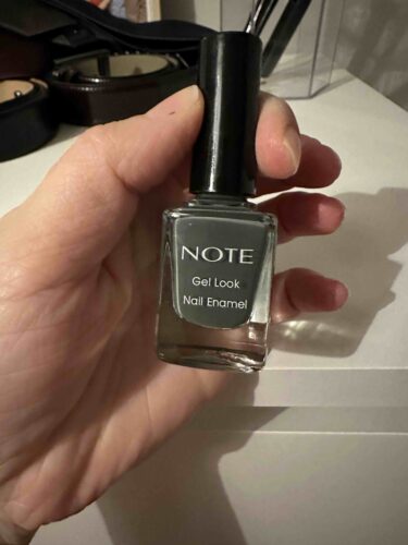 لاک ناخن  آرایشی بهداشتی نوت Note Cosmetics اورجینال NAIL GEL LOOK photo review