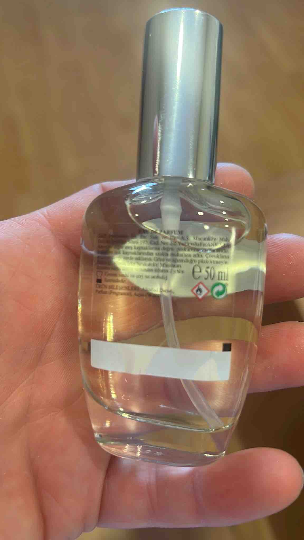 عطر مردانه دی اند پی پرفیوم اورجینال 869854400038 photo review