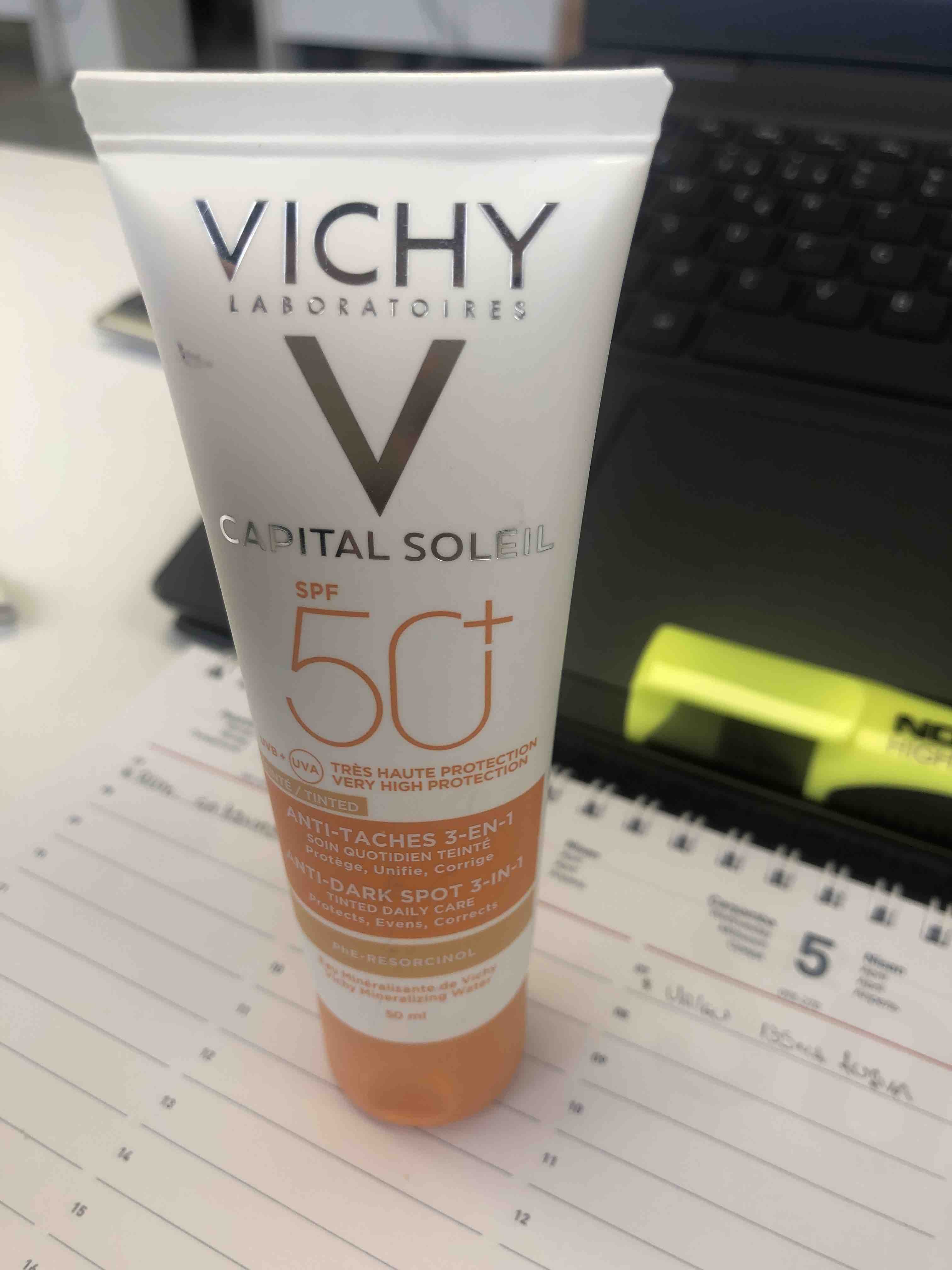 ضد آفتاب صورت  ویشی Vichy اورجینال farmavantaj9802 photo review