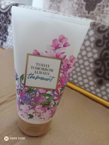 کرم بدن  آوون Avon اورجینال KREM0105 photo review