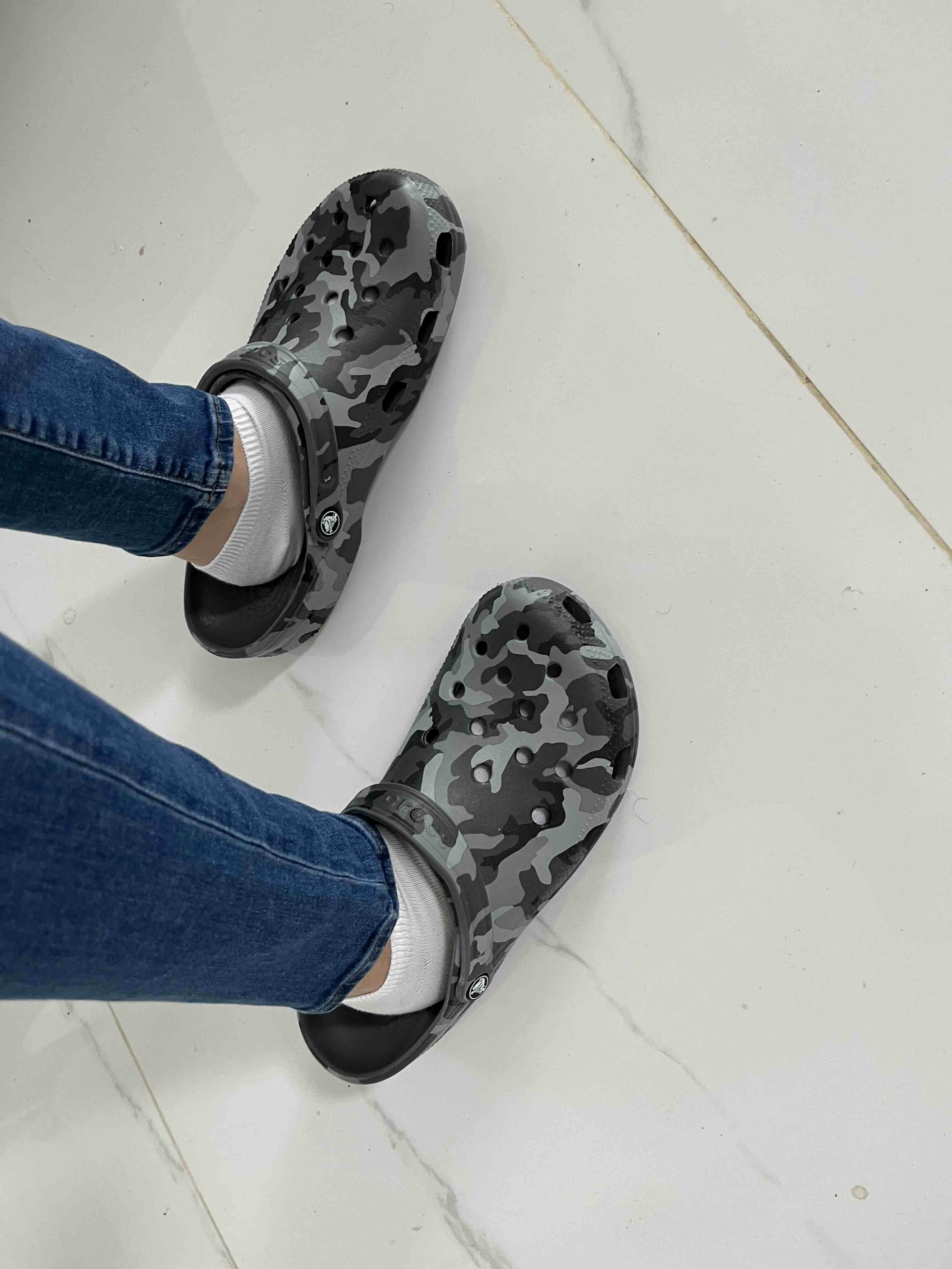 دمپایی زنانه کراکس Crocs اورجینال 206454-0IE photo review