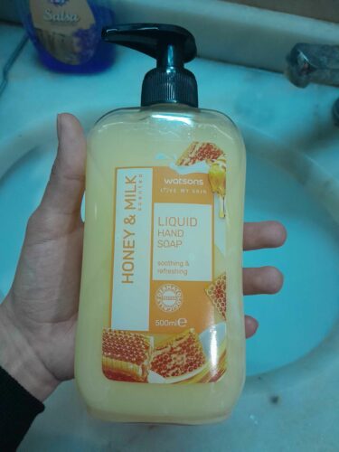 صابون مایع  واتسون Watsons اورجینال Cream Hand Wash Honey & Milk photo review