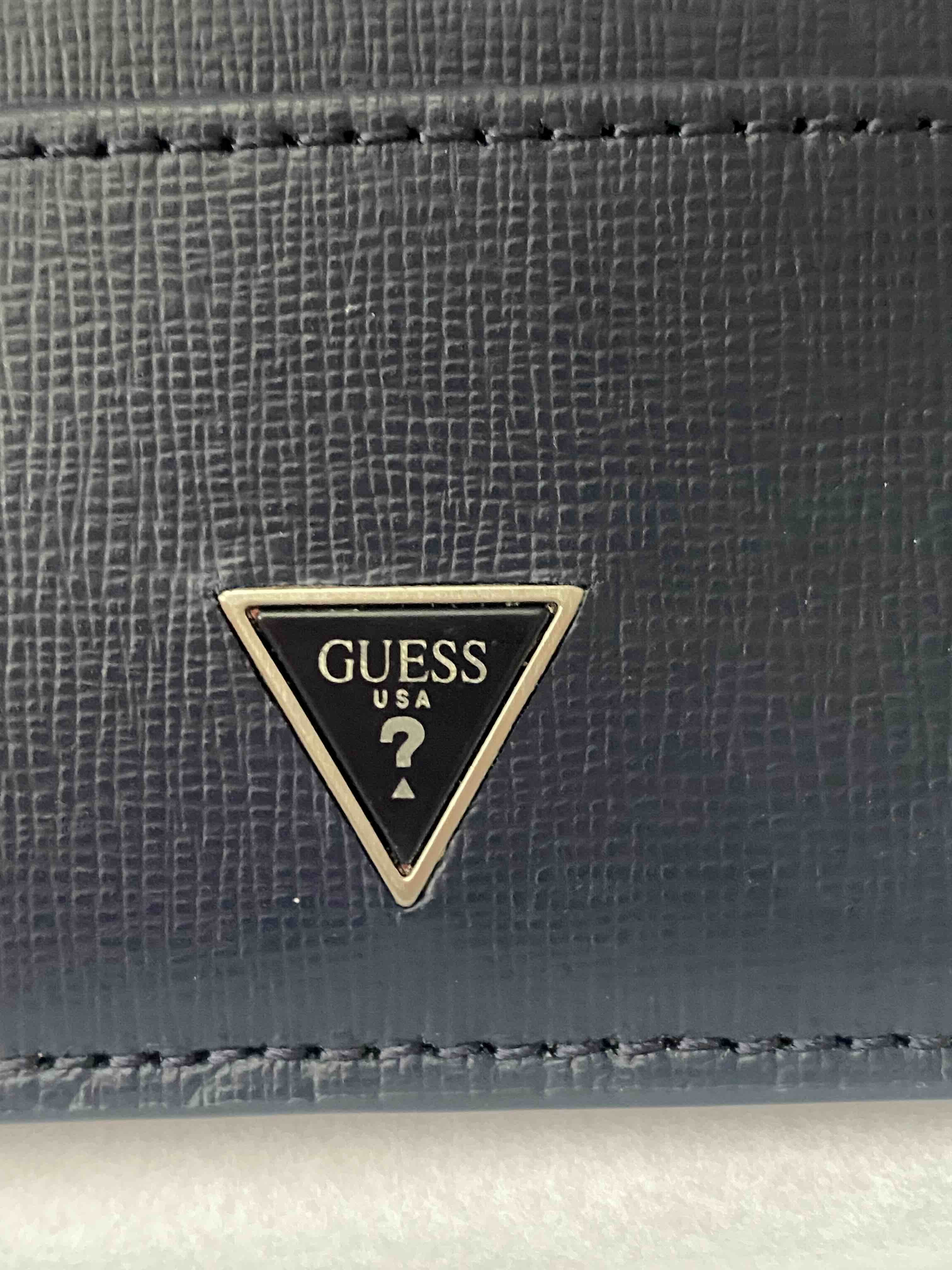 دارنده کارت مردانه گس Guess اورجینال SMCSLELEA25-BLU photo review