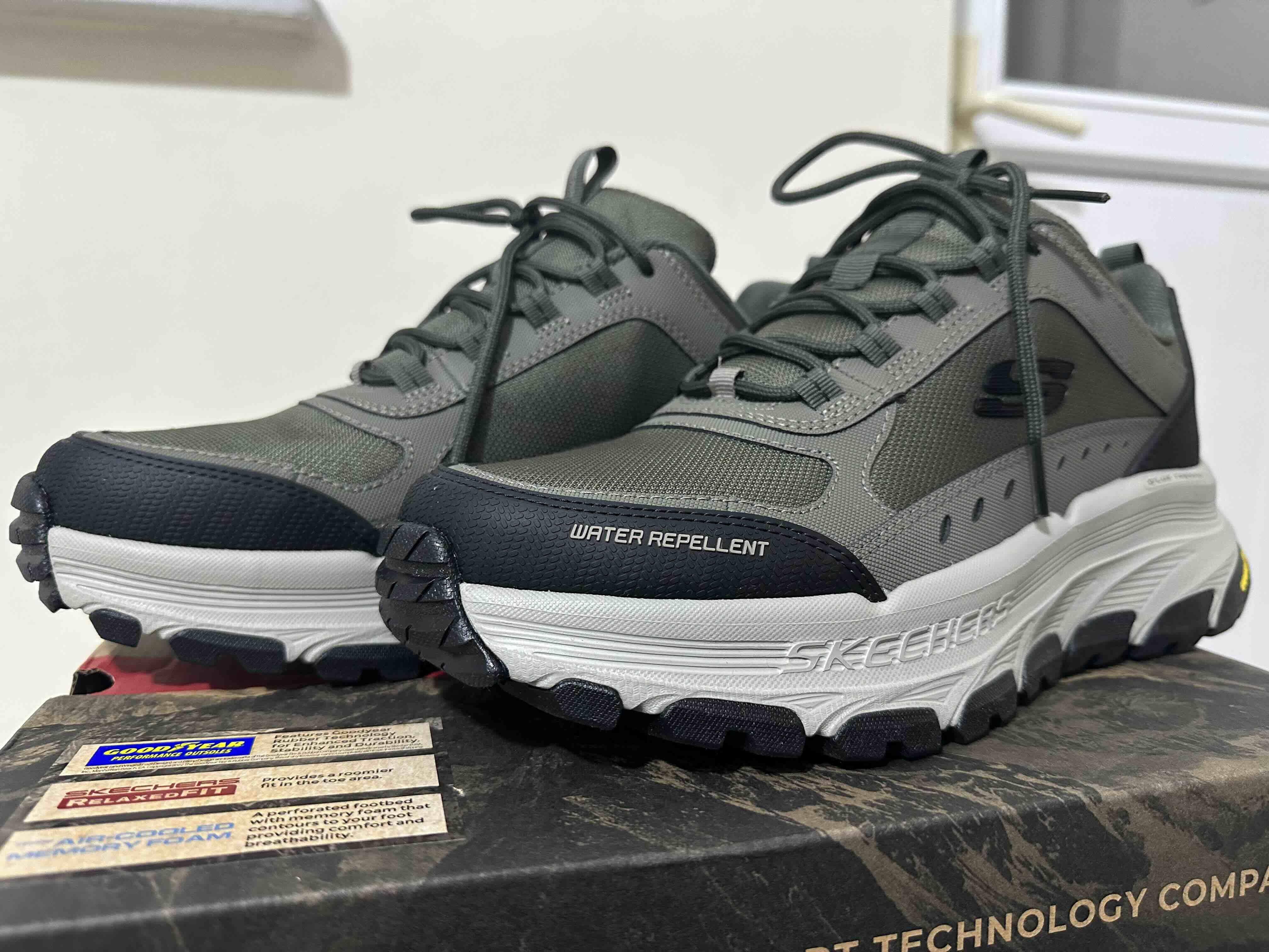 کفش پیاده روی مردانه اسکیچرز Skechers اورجینال 237565 OLMT photo review