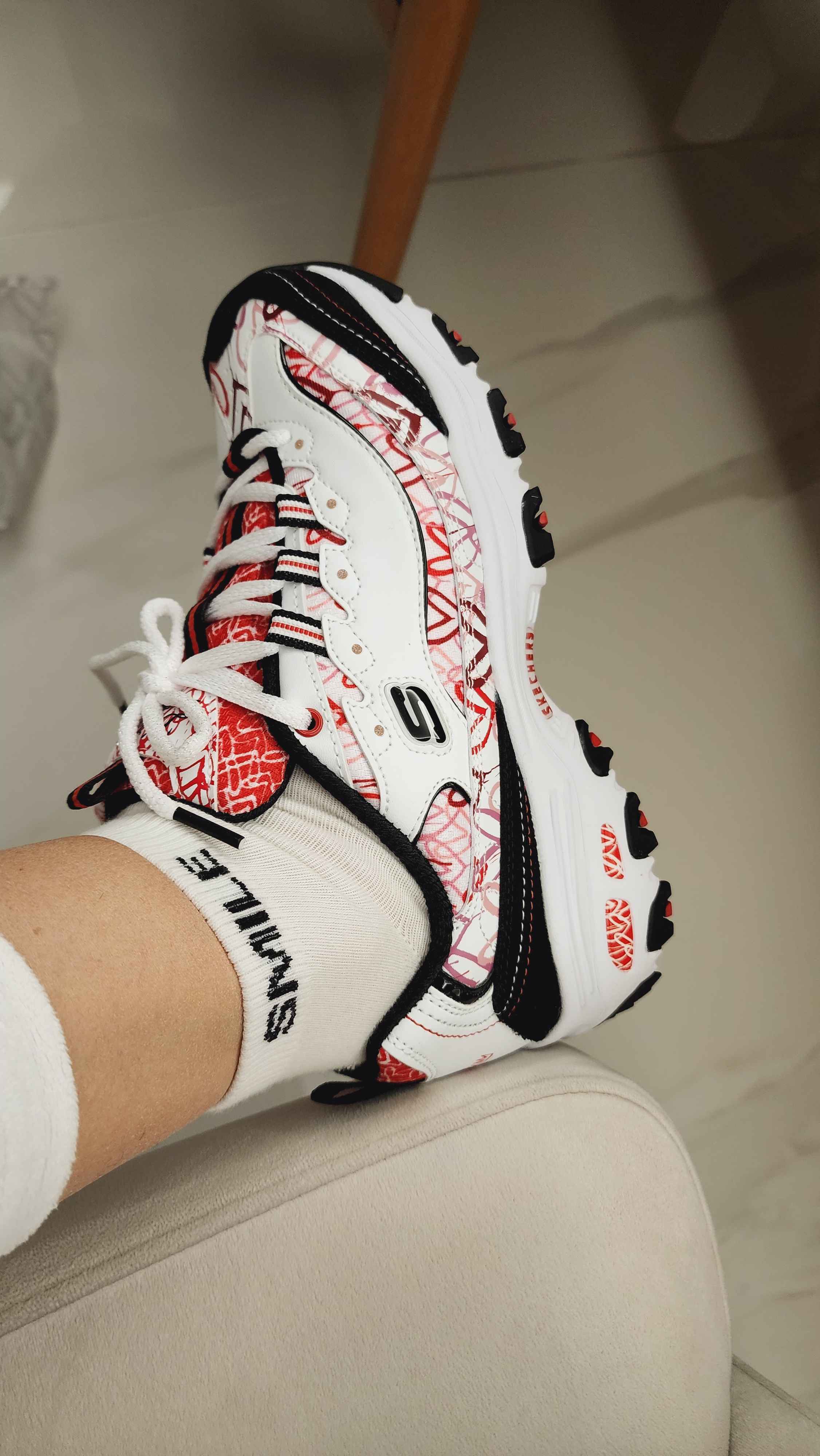 اسنیکر زنانه اسکیچرز Skechers اورجینال 149504_WRBK photo review