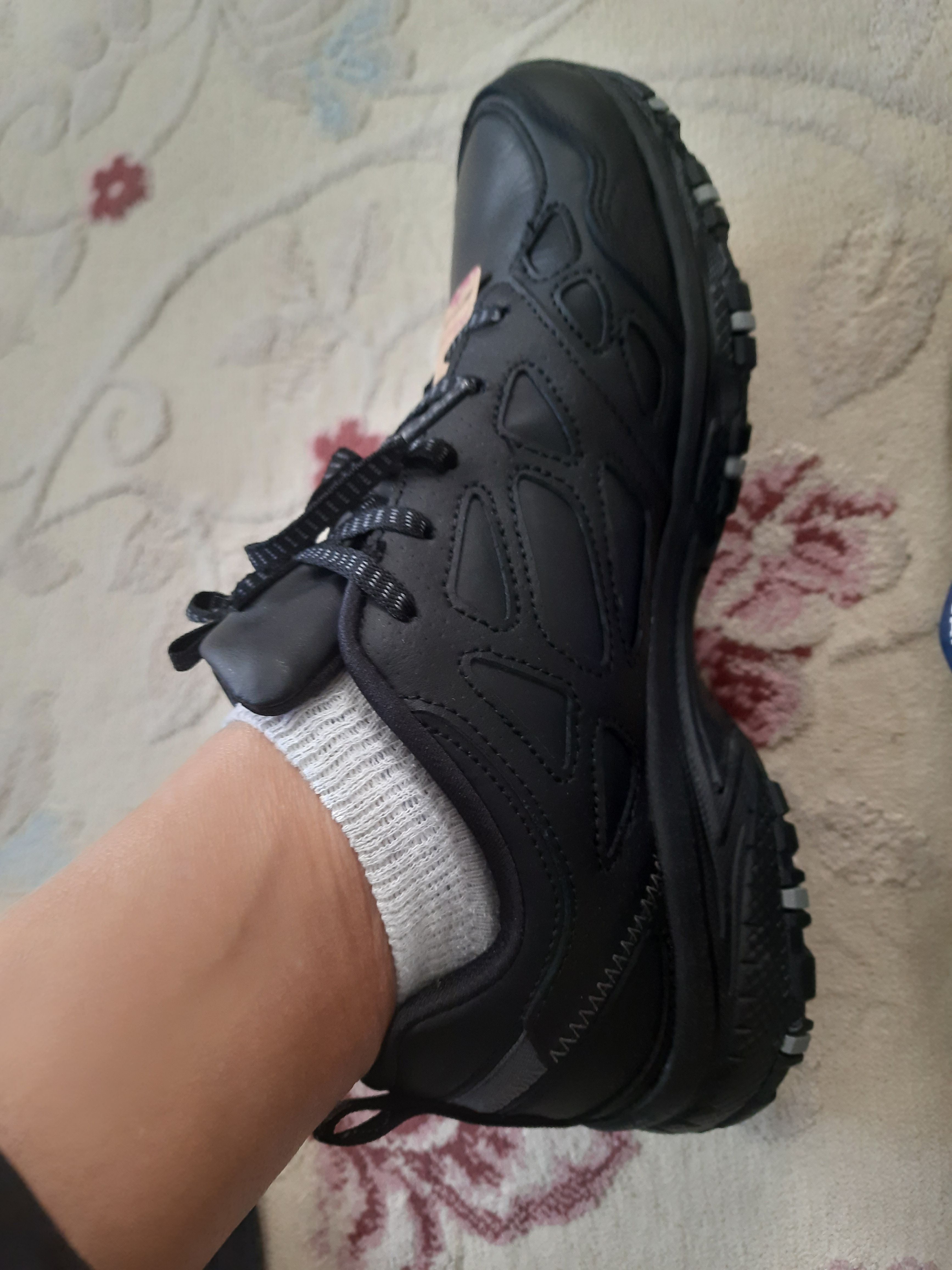 کفش بیرونی زنانه اسکیچرز Skechers اورجینال 149822 BBK photo review