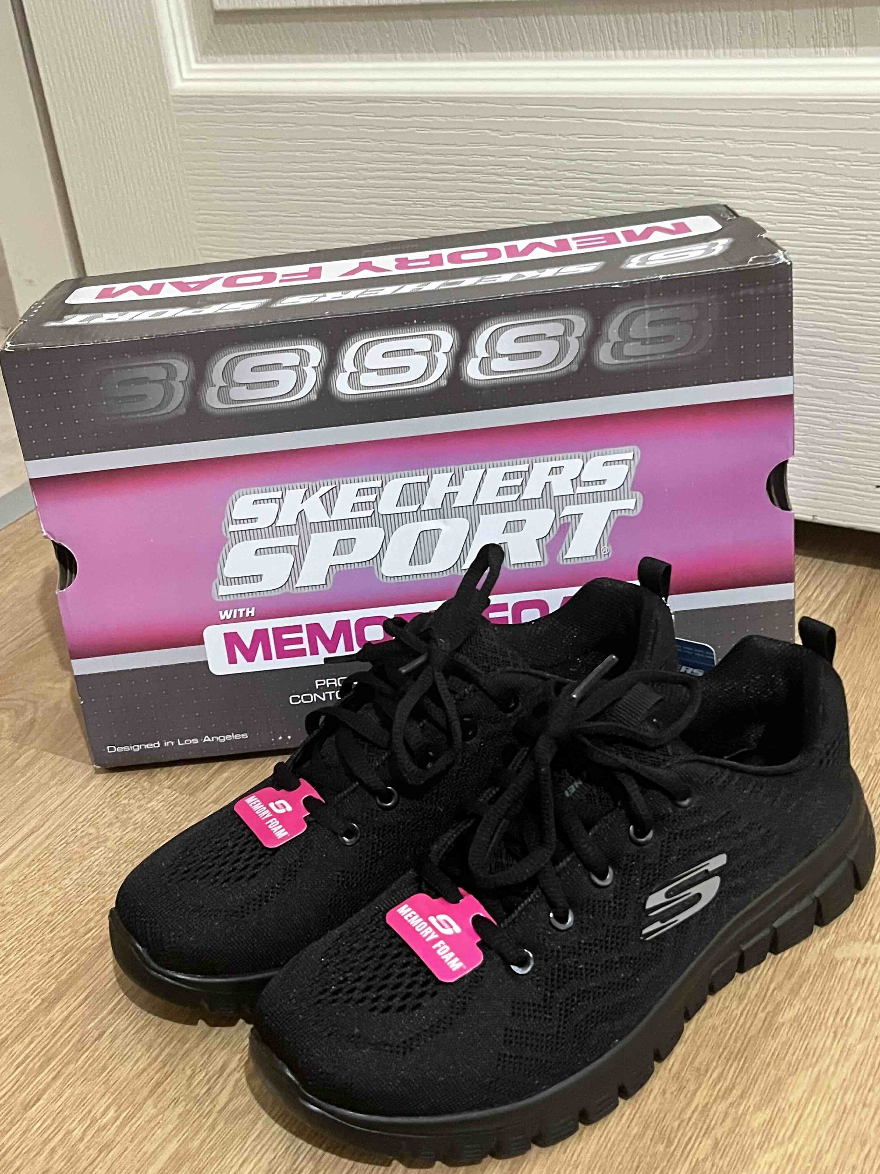 اسنیکر زنانه اسکیچرز Skechers اورجینال 12615BBK photo review