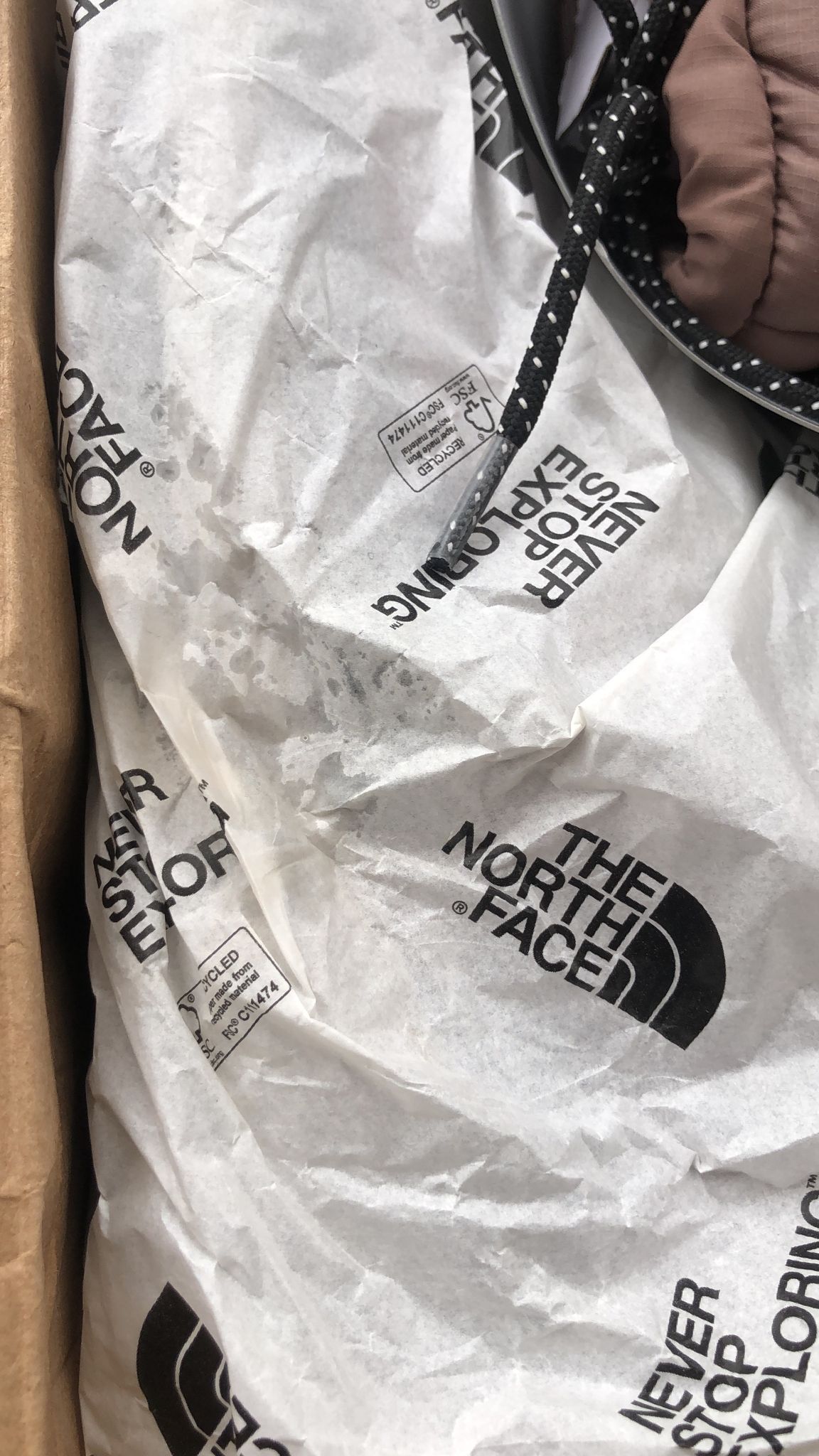 کفش بیرونی زنانه نورث فیس The North Face اورجینال NF0A5LWD7T41 photo review