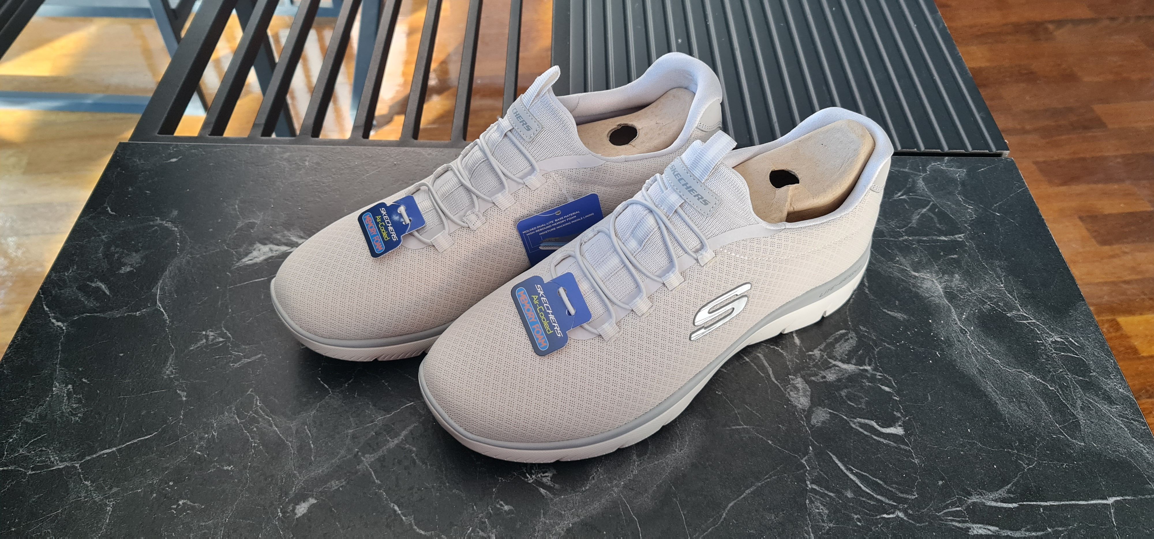 اسنیکر مردانه اسکیچرز Skechers اورجینال 52811TK WLGY photo review