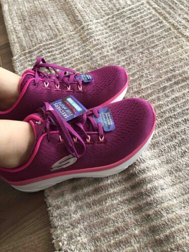 کتانی تمرین و دویدن زنانه اسکیچرز Skechers اورجینال 149368 PLUM photo review