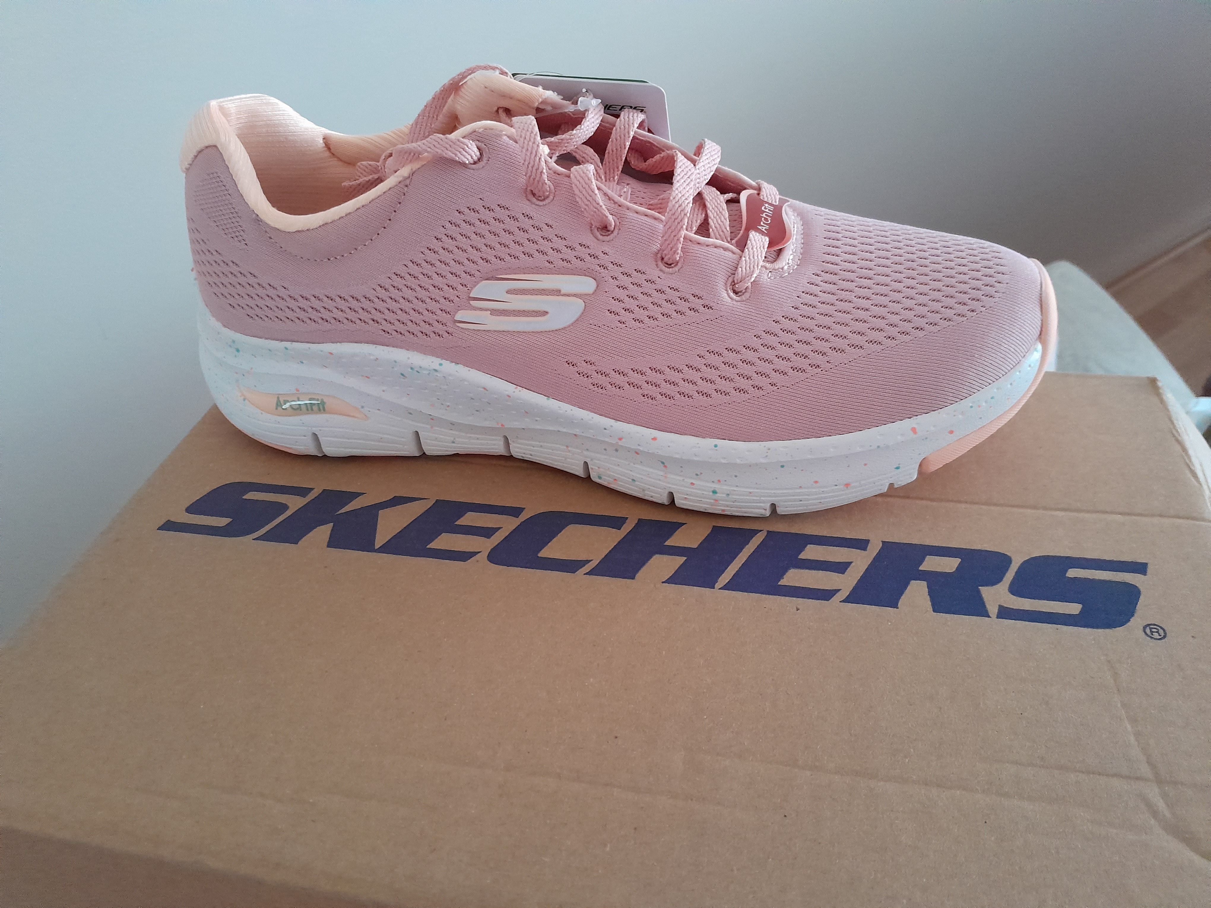 کتانی تمرین و دویدن زنانه اسکیچرز Skechers اورجینال 149566 PKMT photo review