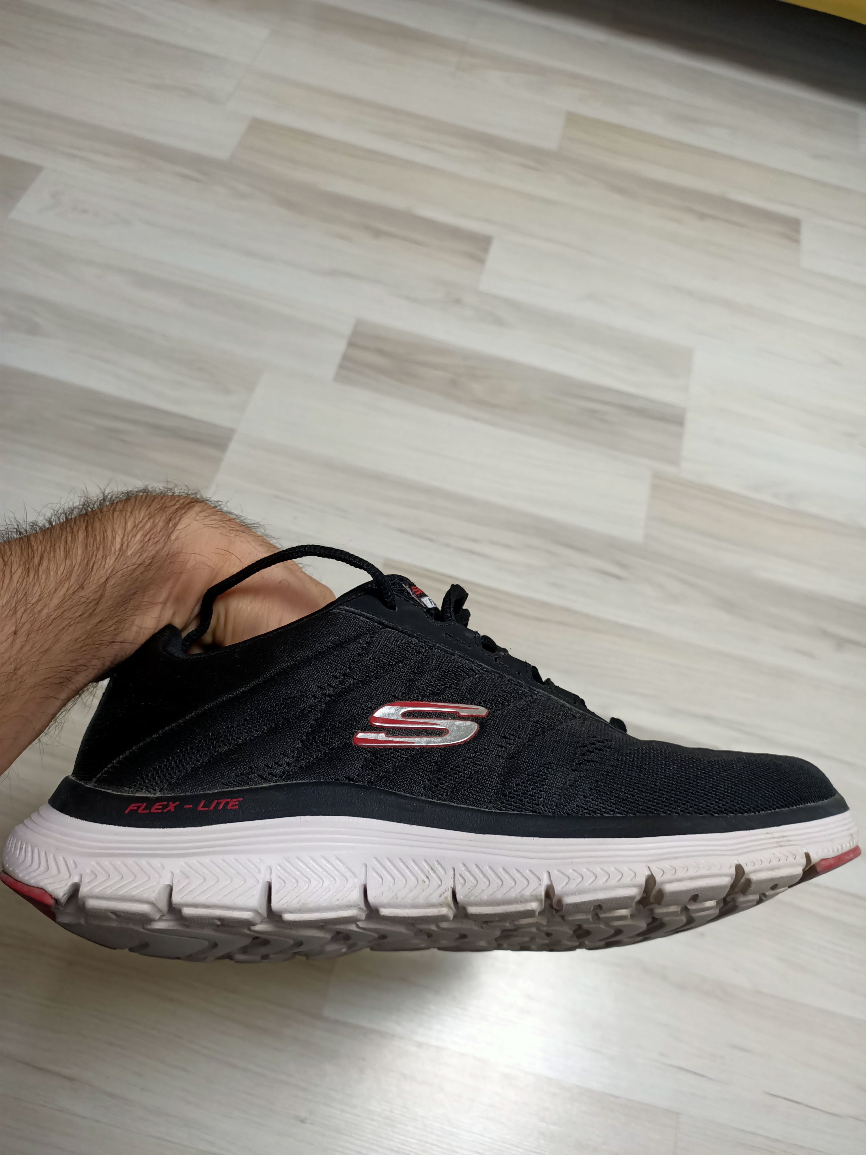 اسنیکر مردانه اسکیچرز Skechers اورجینال 232243 BLK photo review