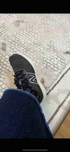 کتانی تمرین و دویدن زنانه نیوبالانس New Balance اورجینال W520FB8 photo review