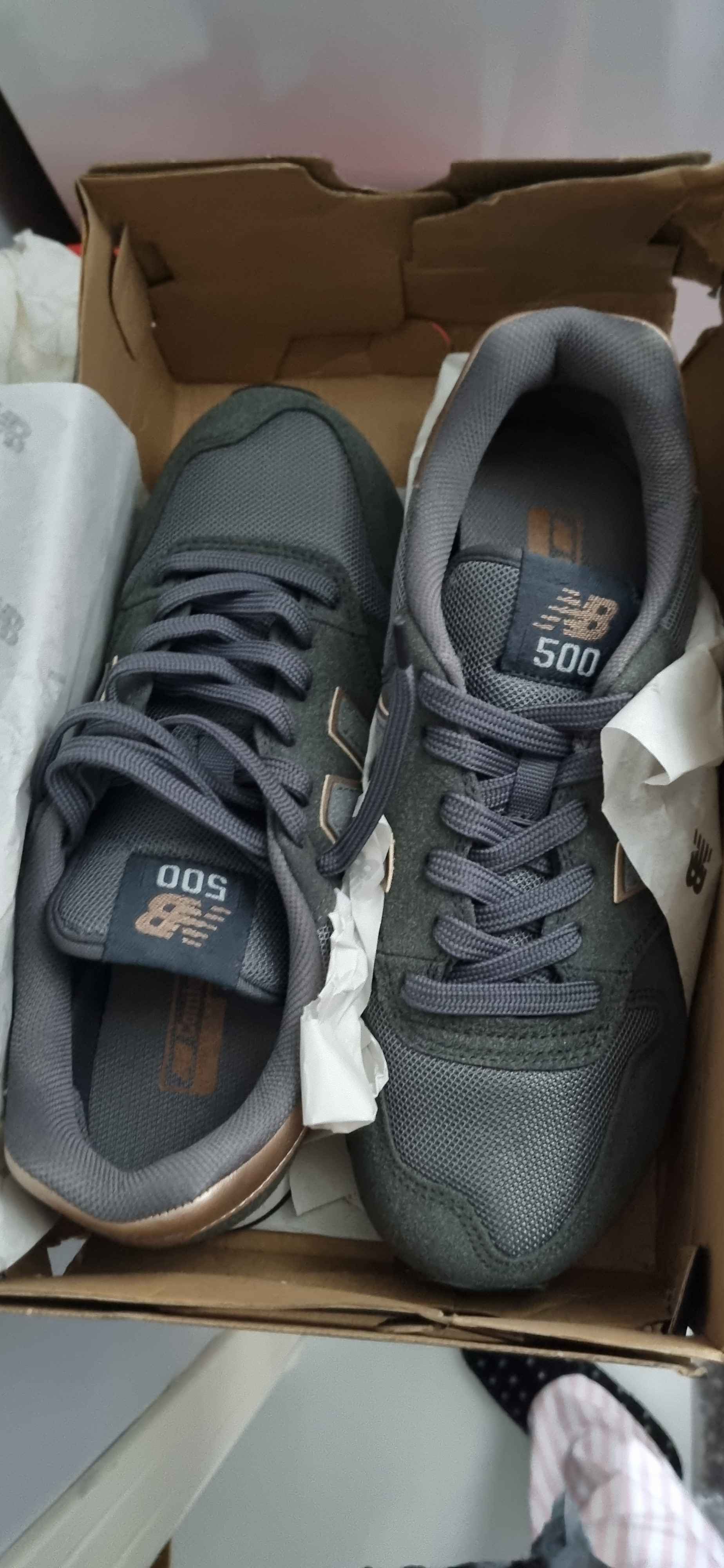 کفش پیاده روی زنانه نیوبالانس New Balance اورجینال W500TSG-Gri-v4 photo review